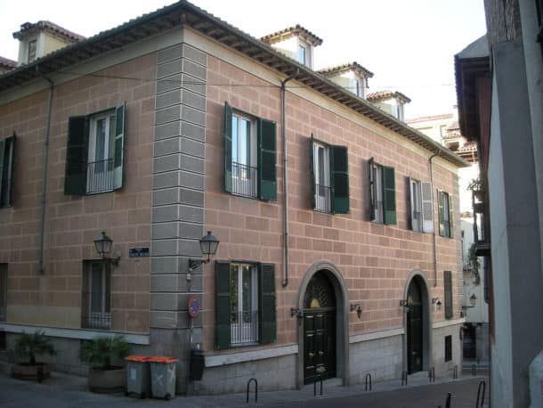 IMF Business School – campus