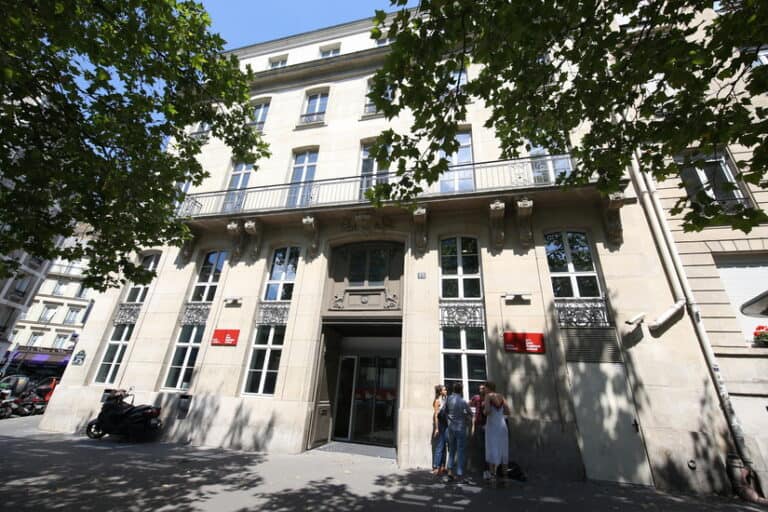 Campus_Paris1128X550