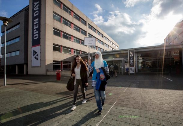 Students outside Maastricht University