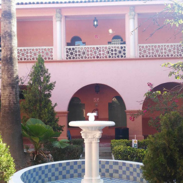 Instituto Universitario del Centro de México – UCEM – campus