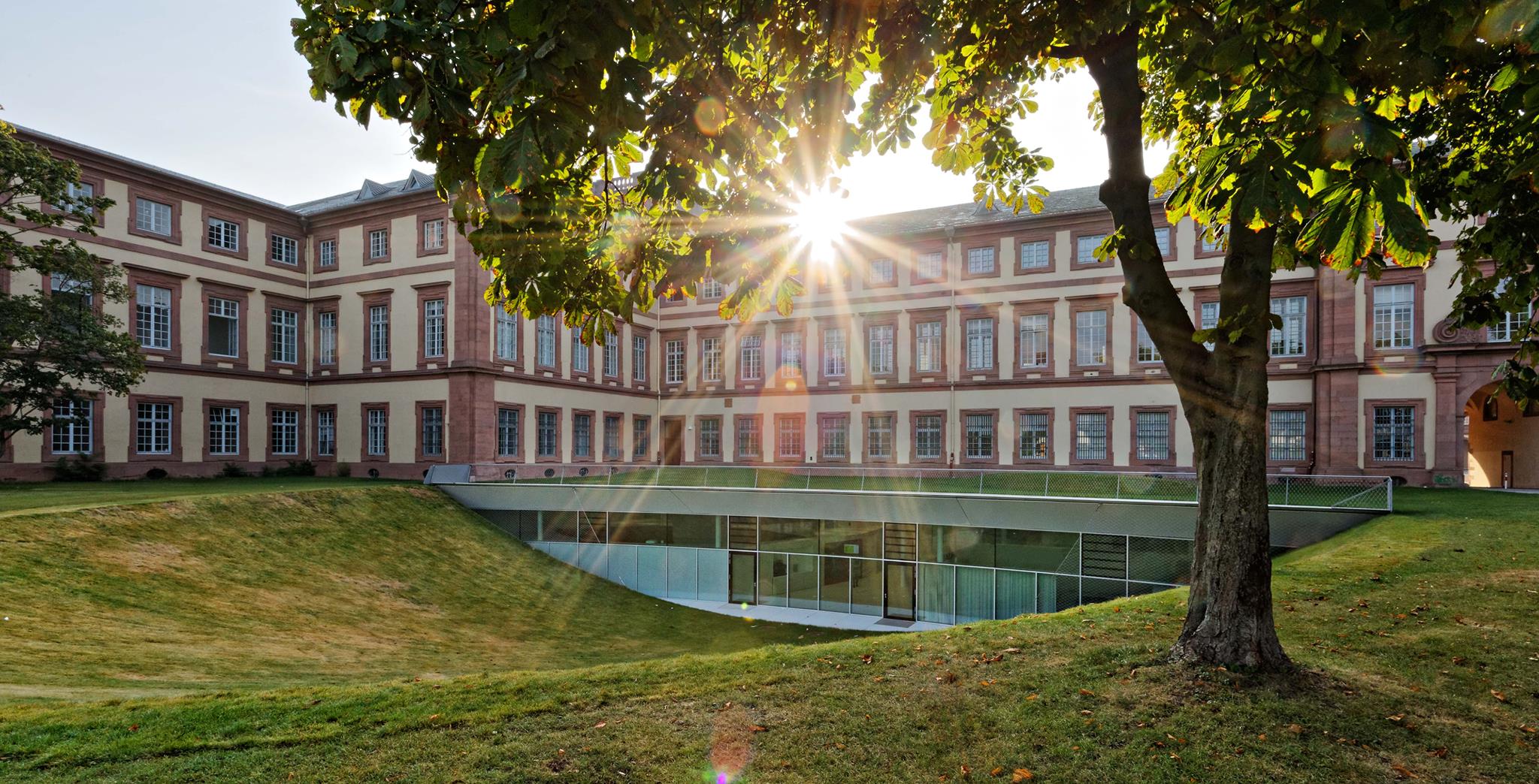 The 12 Best Business Schools for US Students in Europe | Student ...