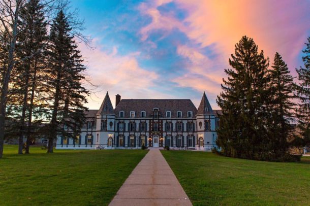Middlebury College in United States : Reviews & Rankings | Student Reviews  & University Rankings EDUopinions