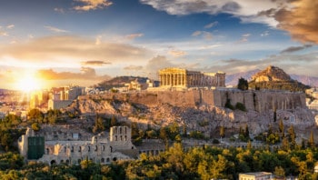 Pros and Cons of Studying in Greece