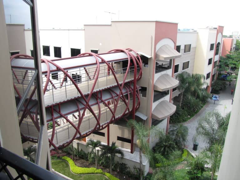 Universidad de Especialidades Espíritu Santo_Campus