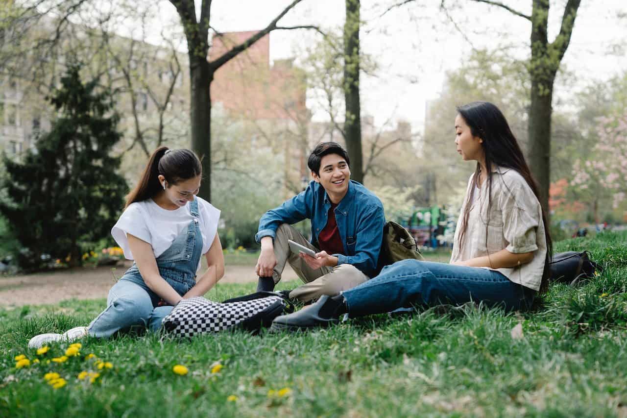 Attracting Gen Z Applicants: Why Student Reviews Are So Important
