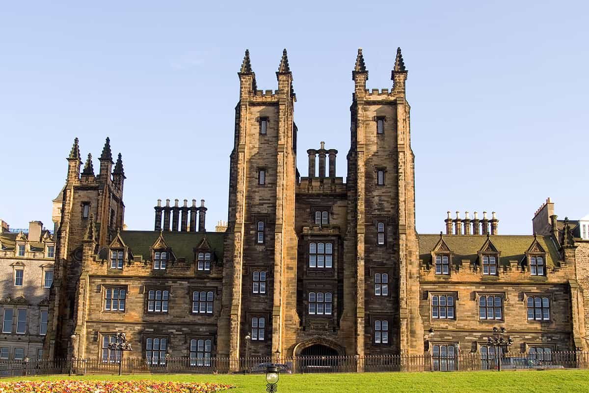 University of Edinburgh Best AI Courses