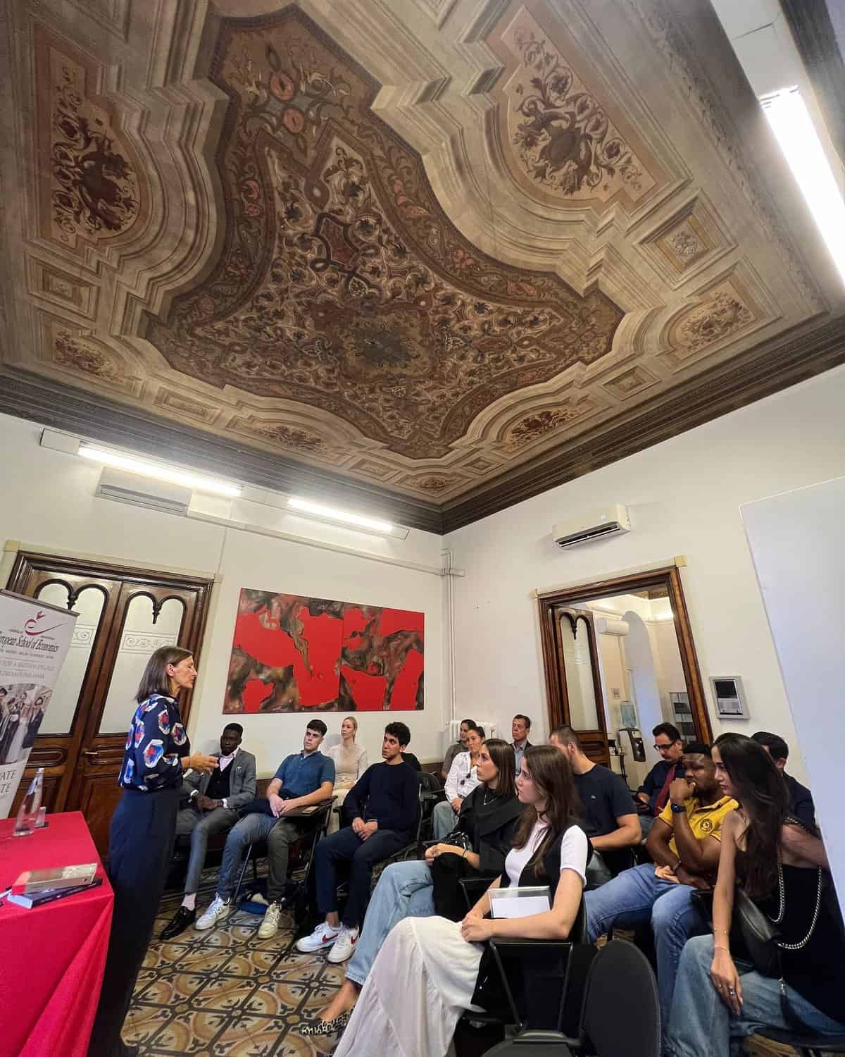 European School of Economics