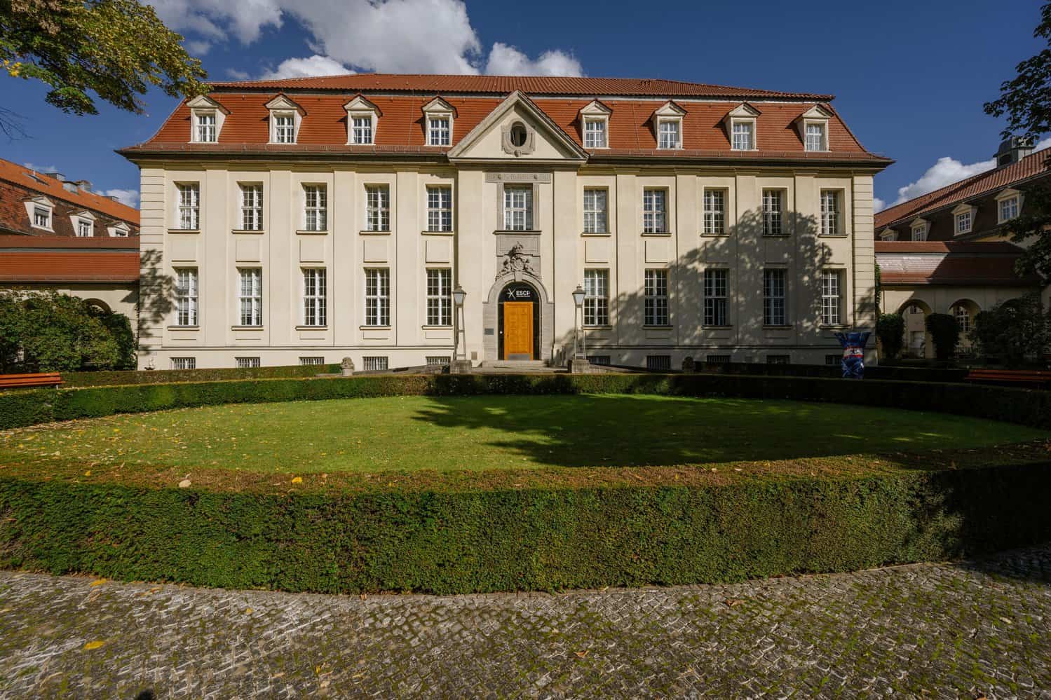 ESCP Business School Top 10 Europe