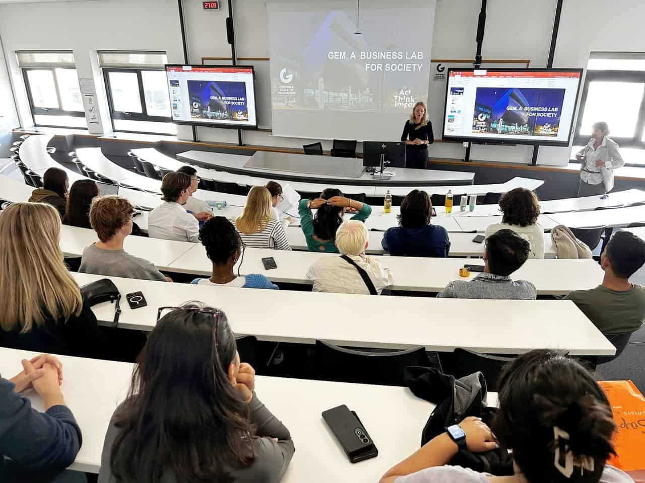 Studying in Grenoble at GEM